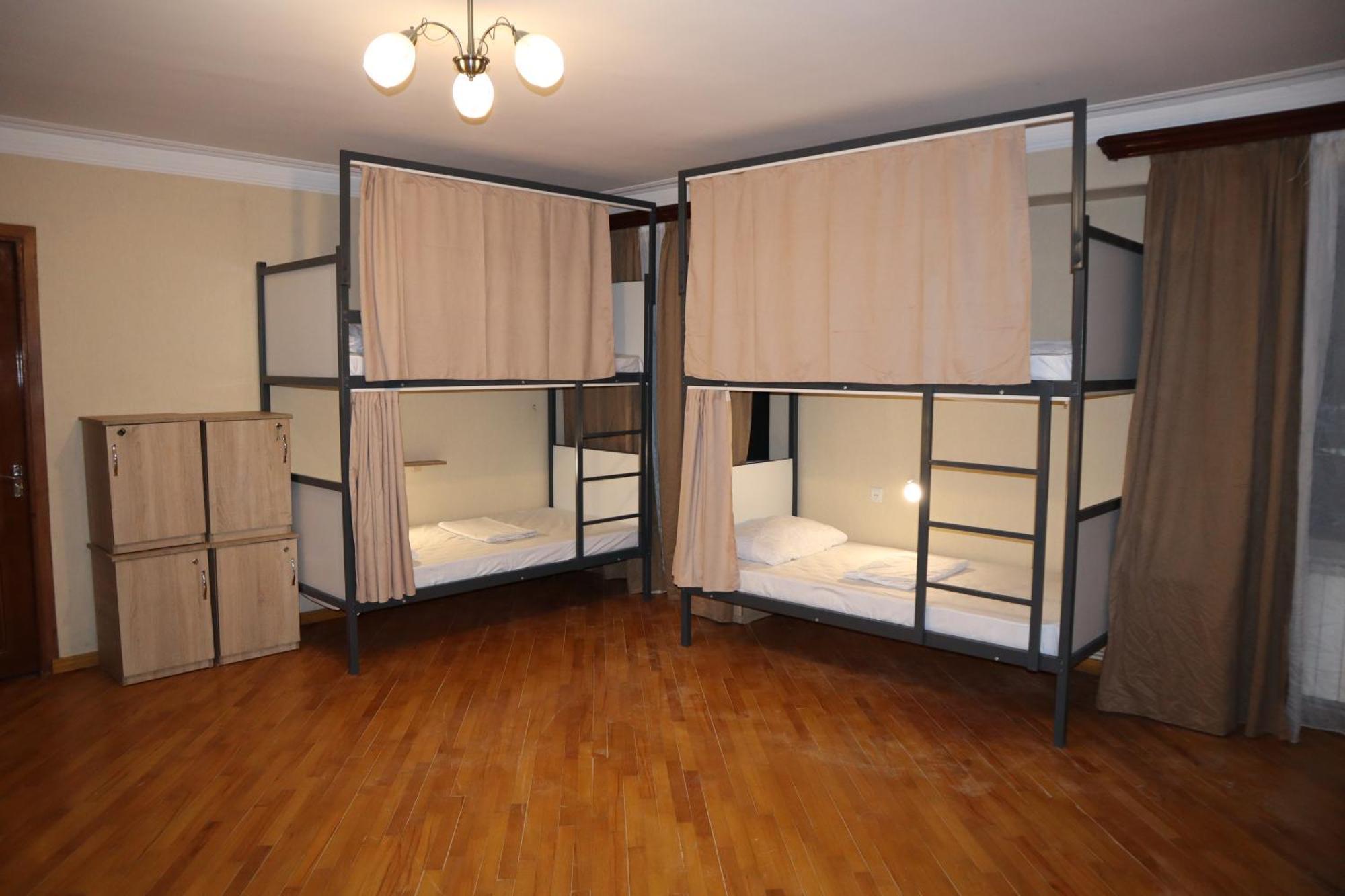 Sweet Sleep Hostel Yerevan Ngoại thất bức ảnh