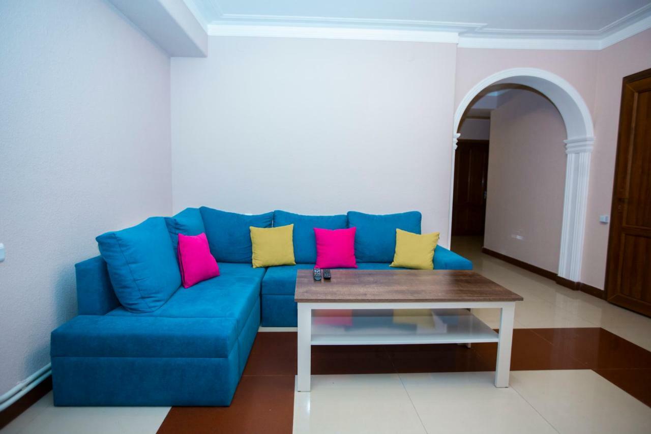 Sweet Sleep Hostel Yerevan Ngoại thất bức ảnh