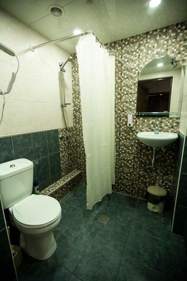Sweet Sleep Hostel Yerevan Ngoại thất bức ảnh